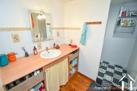 Woonhuis te koop chateauneuf la foret, limousin, Li990 Afbeelding - 31