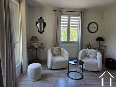 Dorpshuis te koop creuzier le vieux, auvergne, AP030071119 Afbeelding - 4