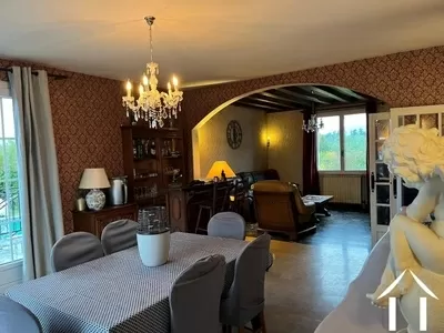 Woonhuis te koop lurcy levis, auvergne, AP030071139 Afbeelding - 5