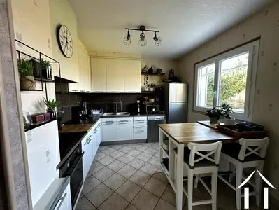 Woonhuis te koop mariol, auvergne, AP030071159 Afbeelding - 2