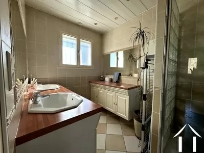 Woonhuis te koop mariol, auvergne, AP030071159 Afbeelding - 7