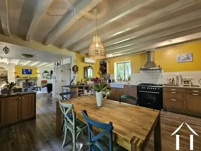 Woonboerderij te koop theneuille, auvergne, AP030071166 Afbeelding - 3