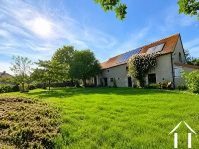 Woonboerderij te koop chantelle, auvergne, AP030071179 Afbeelding - 1