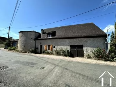 Woonhuis te koop cusset, auvergne, AP030071188 Afbeelding - 1
