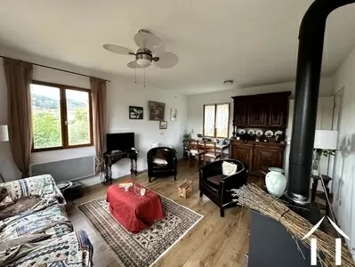 Woonhuis te koop chatel montagne, auvergne, AP030071190 Afbeelding - 10