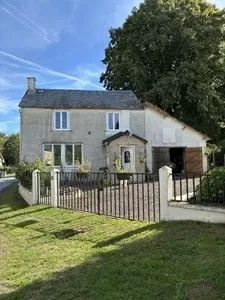 Woonhuis te koop briffons, auvergne, AP030071202 Afbeelding - 1