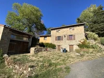 Authentiek stenen huis  te koop st genes la tourette, auvergne, AP030071206 Afbeelding - 1