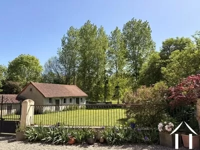 Maison de Maître te koop st germain de salles, auvergne, AP03007996 Afbeelding - 9