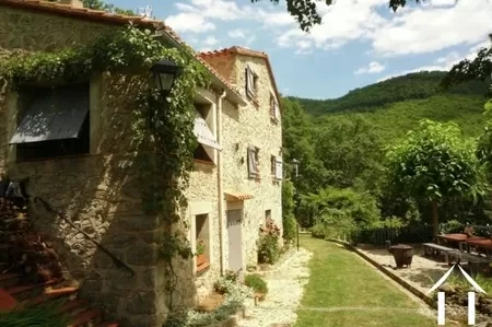 Bezit 1 hectare ++ te koop st laurent de cerdans, languedoc-roussillon, EG11-2538 Afbeelding - 1