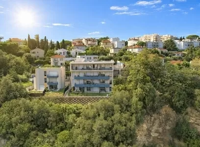 Appartement te koop nice, provence-alpen-côte d'azur, EG11-2543 Afbeelding - 1