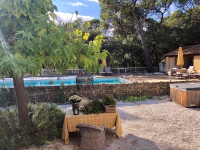 Bezit 1 hectare ++ te koop uchaux, provence-alpen-côte d'azur, EG11-2548 Afbeelding - 6