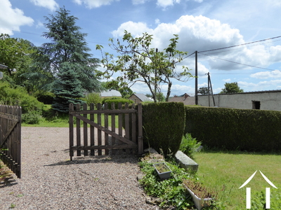 Authentiek stenen huis  te koop ouroux en morvan, bourgogne, MW5231L Afbeelding - 21