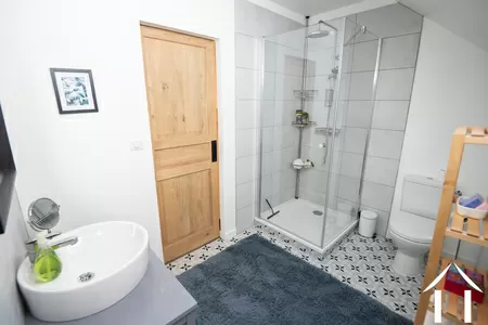 Salle d'eau chambre 2