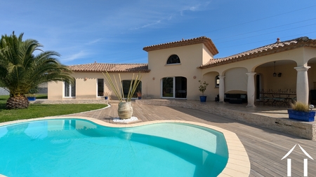 Zonnige villa met prachtig zwembad en vrij zicht  Ref # 11-2527 