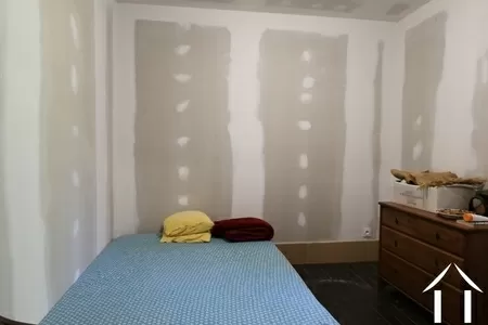 Slaapkamer 2 wacht om geschilderd te worden in jouw favoriete kleur