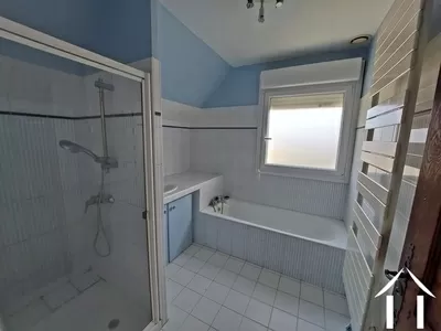 Woonhuis te koop moulins en tonnerrois, bourgogne, BH5660H Afbeelding - 12