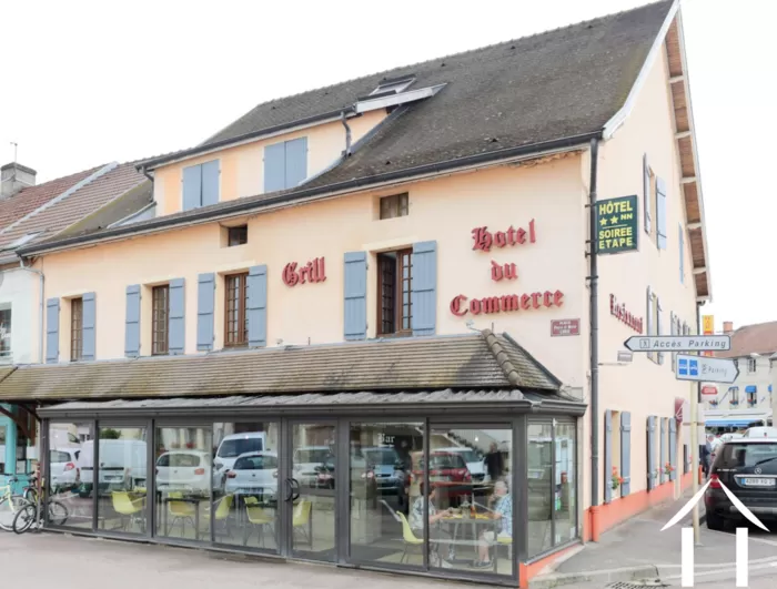 LOKALE SFEER EN SMAAK foto-1