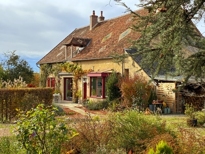 Oude pastorie prachtig gelegen in het Regionaal Natuurpark van de Morvan