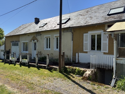 Ideaal gelegen gerenoveerde boerderij in natuurpark de Morvan